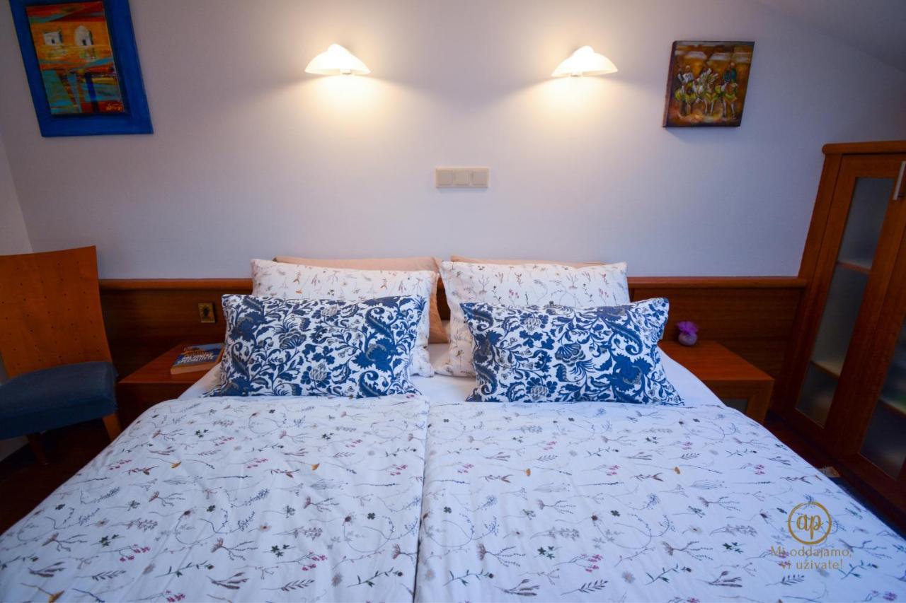 Apartment Myway Порторож Екстер'єр фото